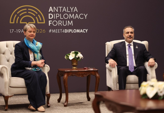 Bakan Fidan'dan Antalya Diplomasi Forumu'nda önemli mesajlar! İngiliz mevkidaşıyla da görüştü