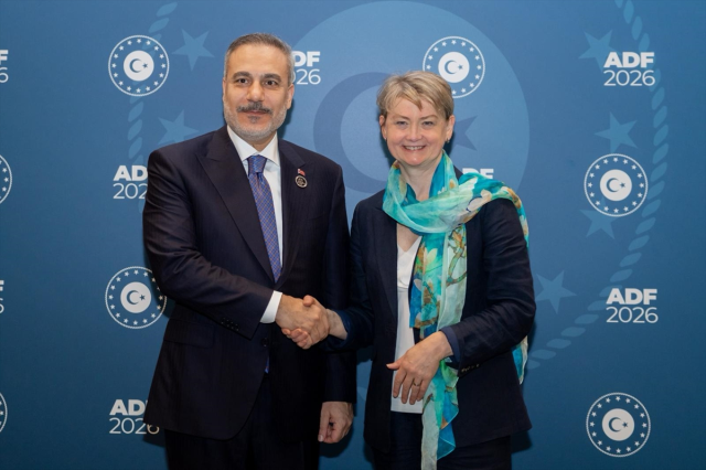 Bakan Fidan'dan Antalya Diplomasi Forumu'nda önemli mesajlar! İngiliz mevkidaşıyla da görüştü