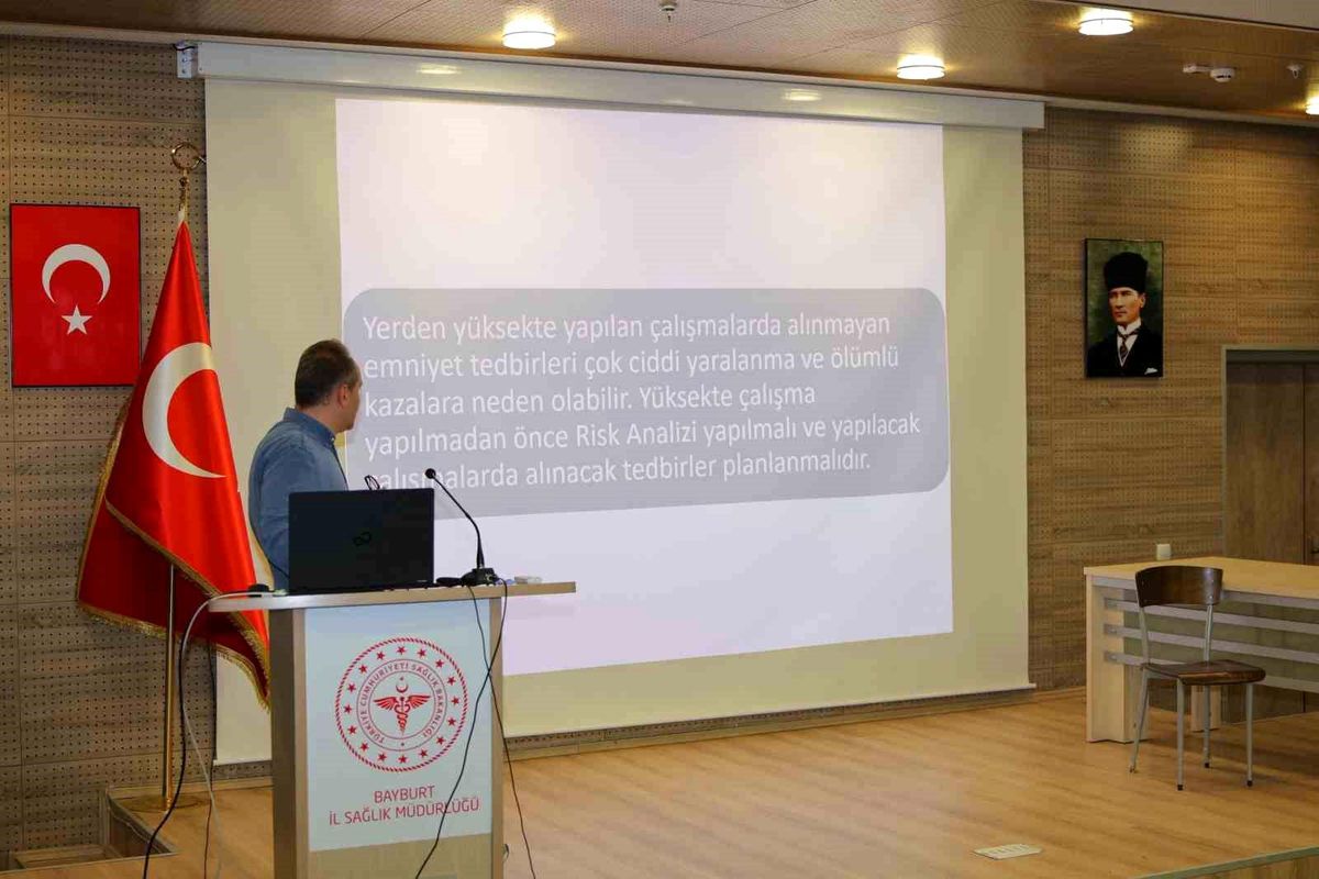 Bayburt\'ta İş Sağlığı Eğitimi