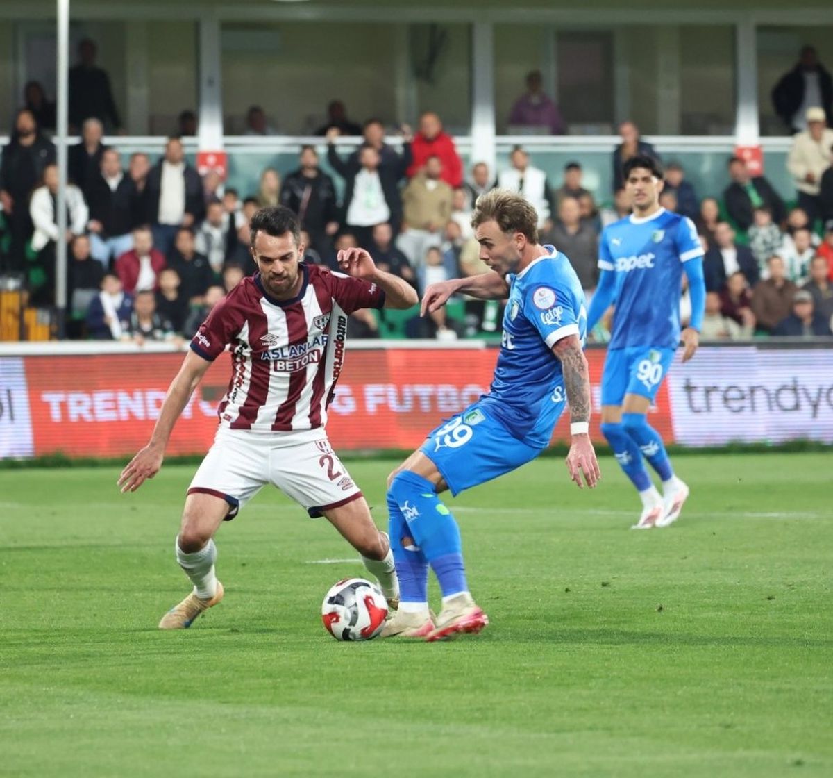 Bodrum FK ve Erzurumspor Zirve İçin Kapışıyor