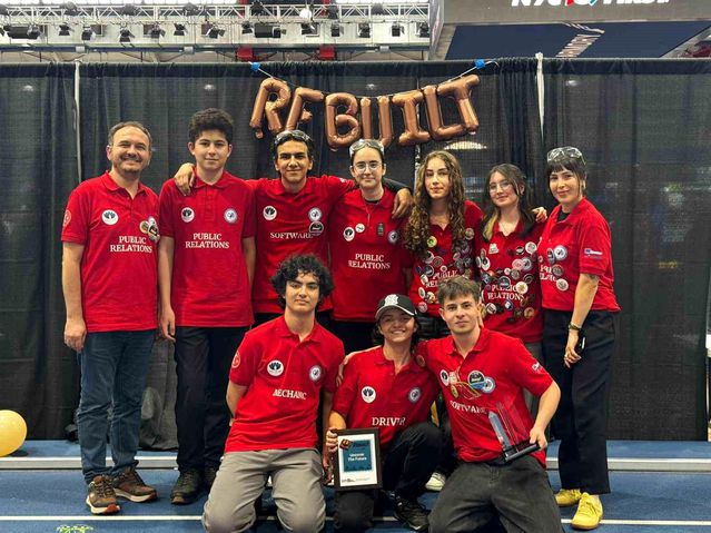 Bursa’nın Robotik Takımı New York’ta Başarı Elde Etti
