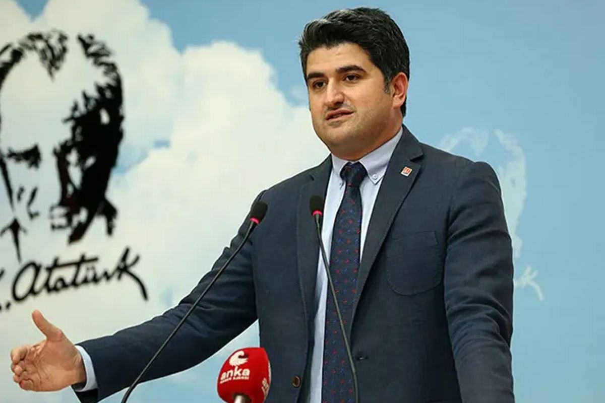 CHP\'li Ataşehir Belediyesine gece yarısı operasyonu: Başkan Onursal Adıgüzel dahil 18 gözaltı