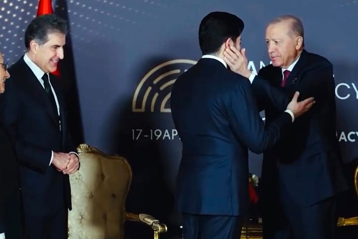 Erdoğan, Barzani\'nin oğlunu çok sevdi