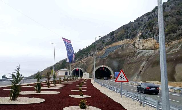 Çorum'da Kırkdilim Tünelleri Trafiğe Açıldı