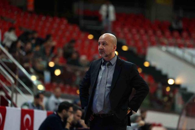 Melikgazi Kayseri Basketbol'da Antrenör Değişikliği