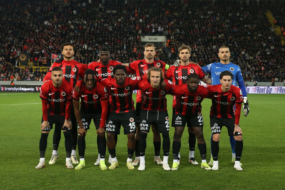 Galatasaray, Gençlerbirliği\'ni 2-1 mağlup etti