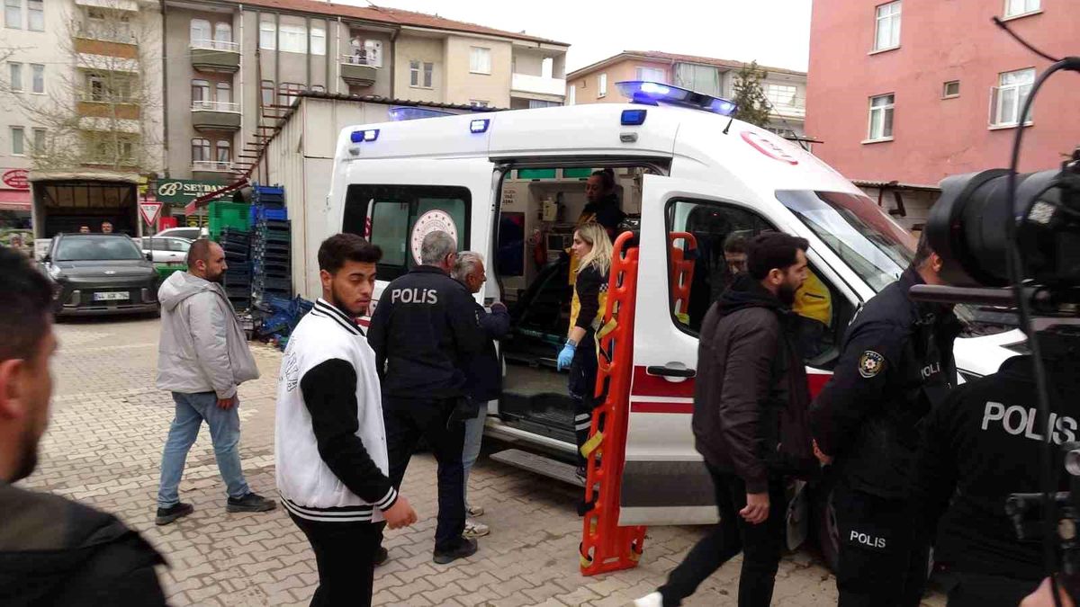 Malatya\'da İşçi Alacakları İçin İnşaatta Eylem Yaptı