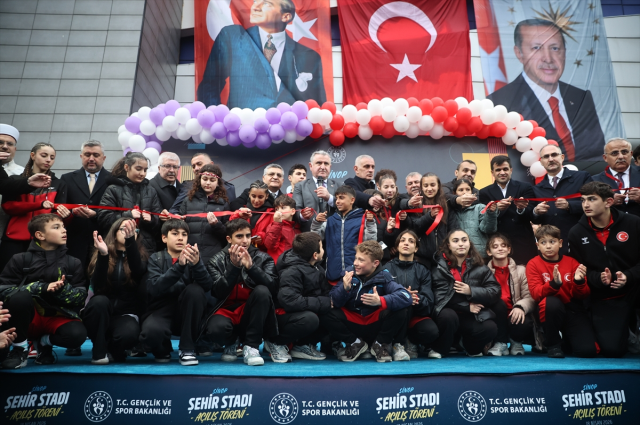 Sinop'a yepyeni bir stat: Açılış töreni gerçekleştirildi