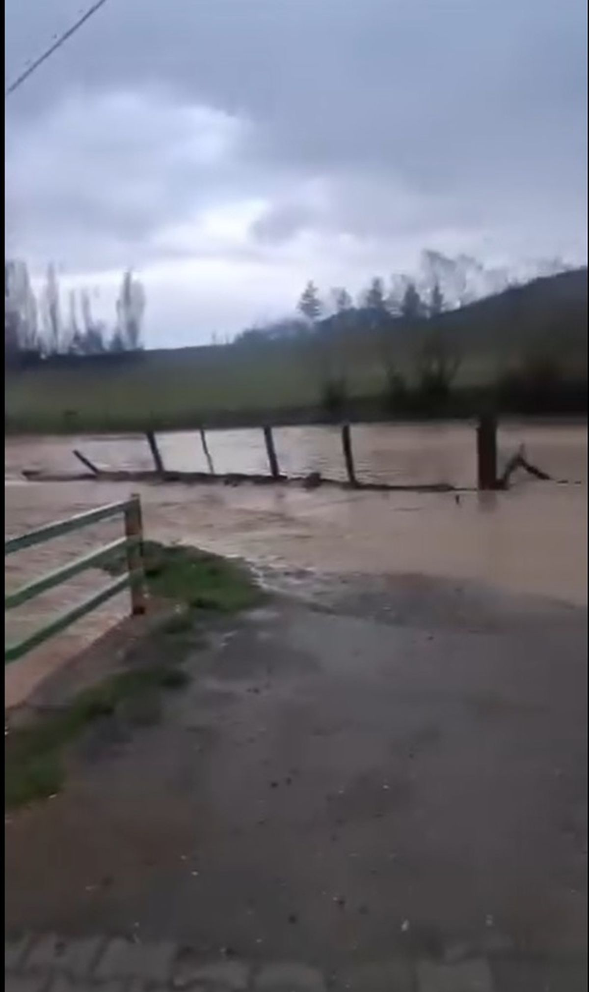 Sivas\'ta Yıldız Irmağı Taştı