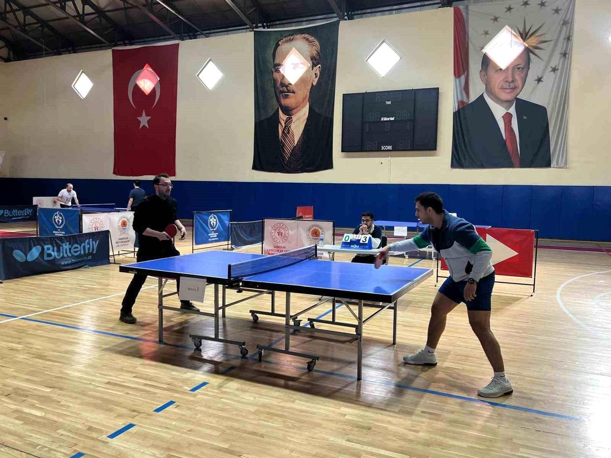Vezirköprü\'de 23 Nisan Masa Tenisi Turnuvası Tamamlandı