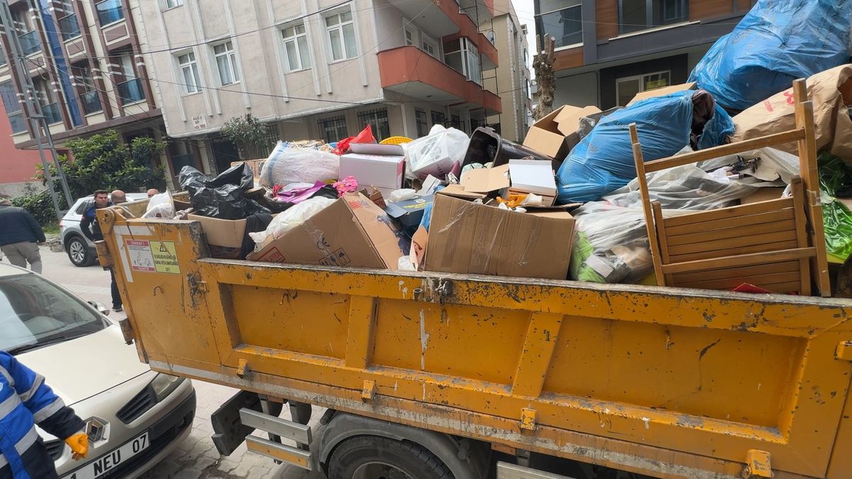 Çöp Ev Skandalı: Mahkeme Tahliyeyi Durdurdu