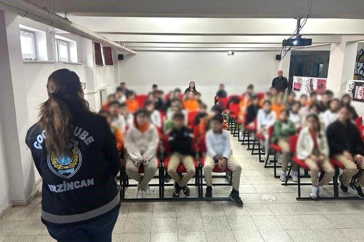 Erzincan\'da Çocuklara Güvenlik Eğitimi