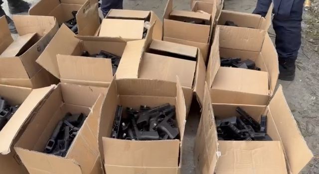 Hepsi İstanbul'da ele geçirildi! Resmen cephanelik