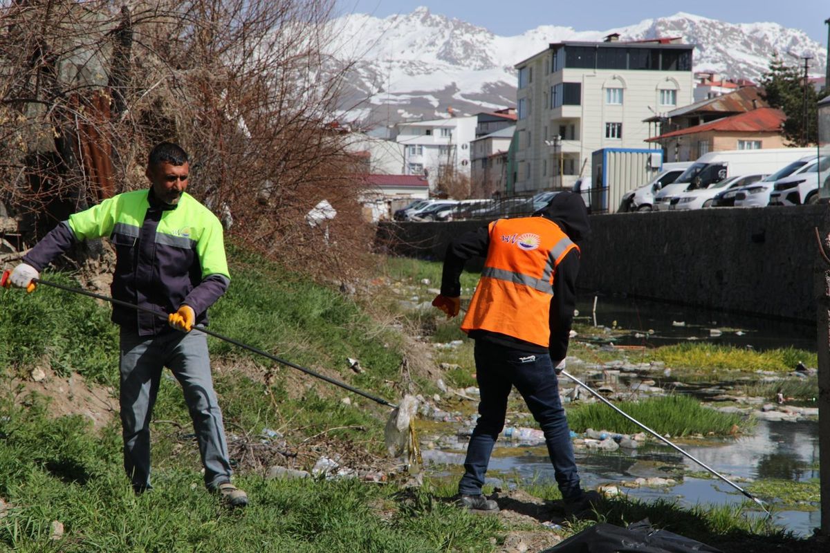 İnci Kefali İçin Temizlik Operasyonu