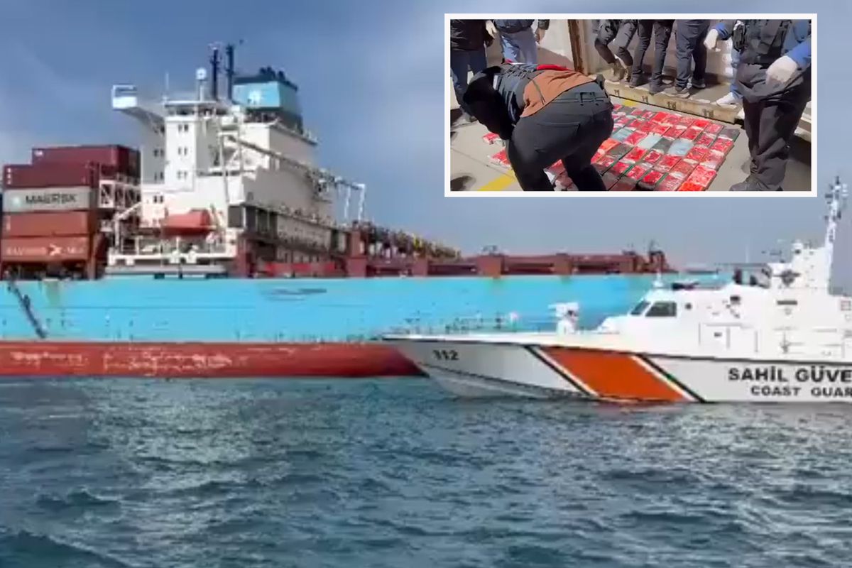 İstanbul\'da Panama bandıralı gemide 106 kilogram kokain ele geçirildi