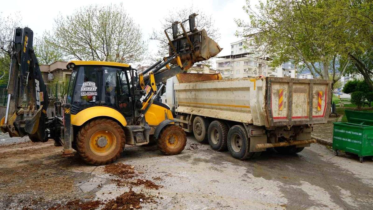 Kahramanmaraş\'ta sağanak sonrası temizlik