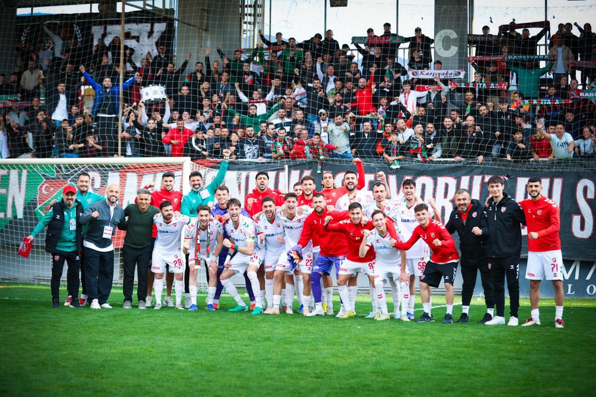 Karşıyaka, Play-Off\'a Odaklandı