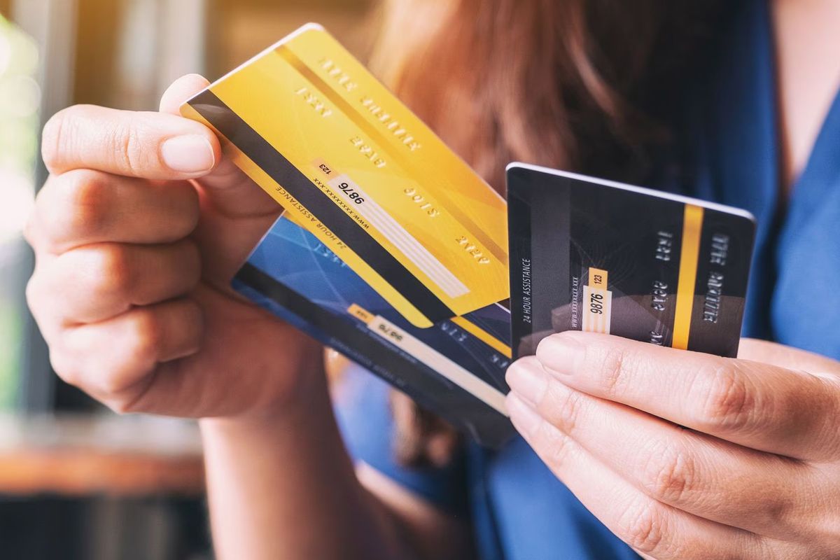 Kredi kartlarına limit düzenlemesi askıya mı alındı? BDDK\'dan açıklama var