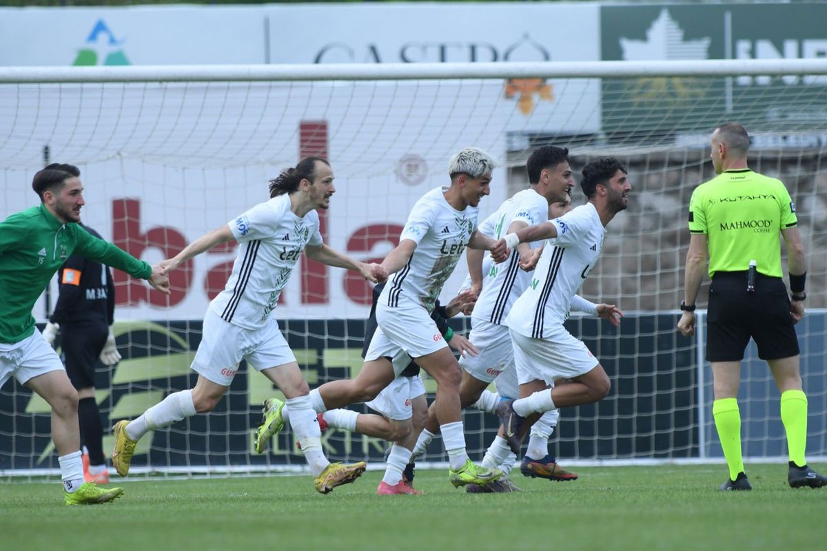 Normal sezonda 2. Lig\'e yükselen son takım belli oldu