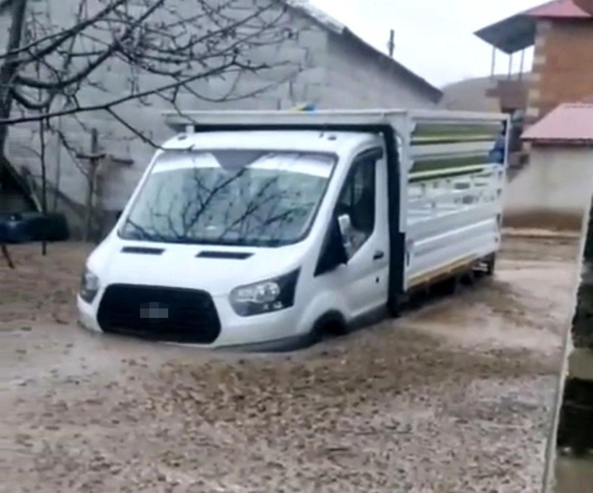 Tatvan\'da Sel Felaketi