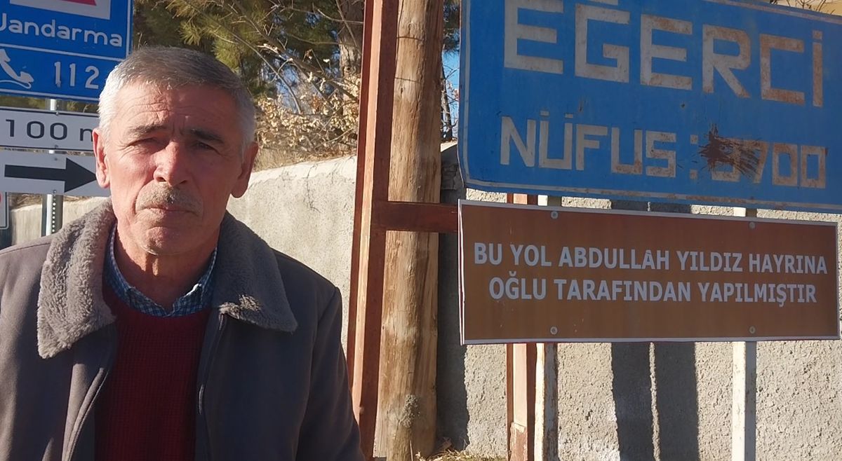 Çiftçinin Traktörü Haczedildi