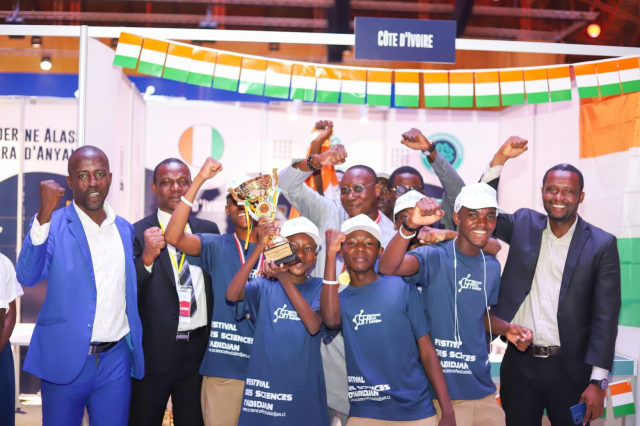 <a class='keyword-sd' href='/bilim/' title='Bilim'>Bilim</a> Festivali Fildişi Sahili'nde