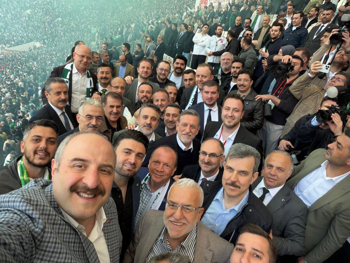 Bursaspor 1. Lig\'e Yükseldi