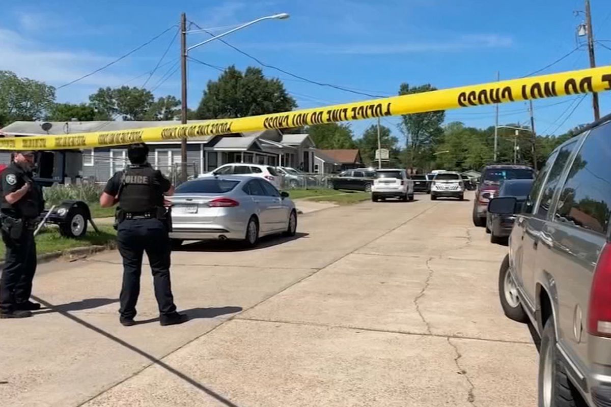 Kan donduran aile katliamı! 8 çocuğu silahla vurarak öldürdü