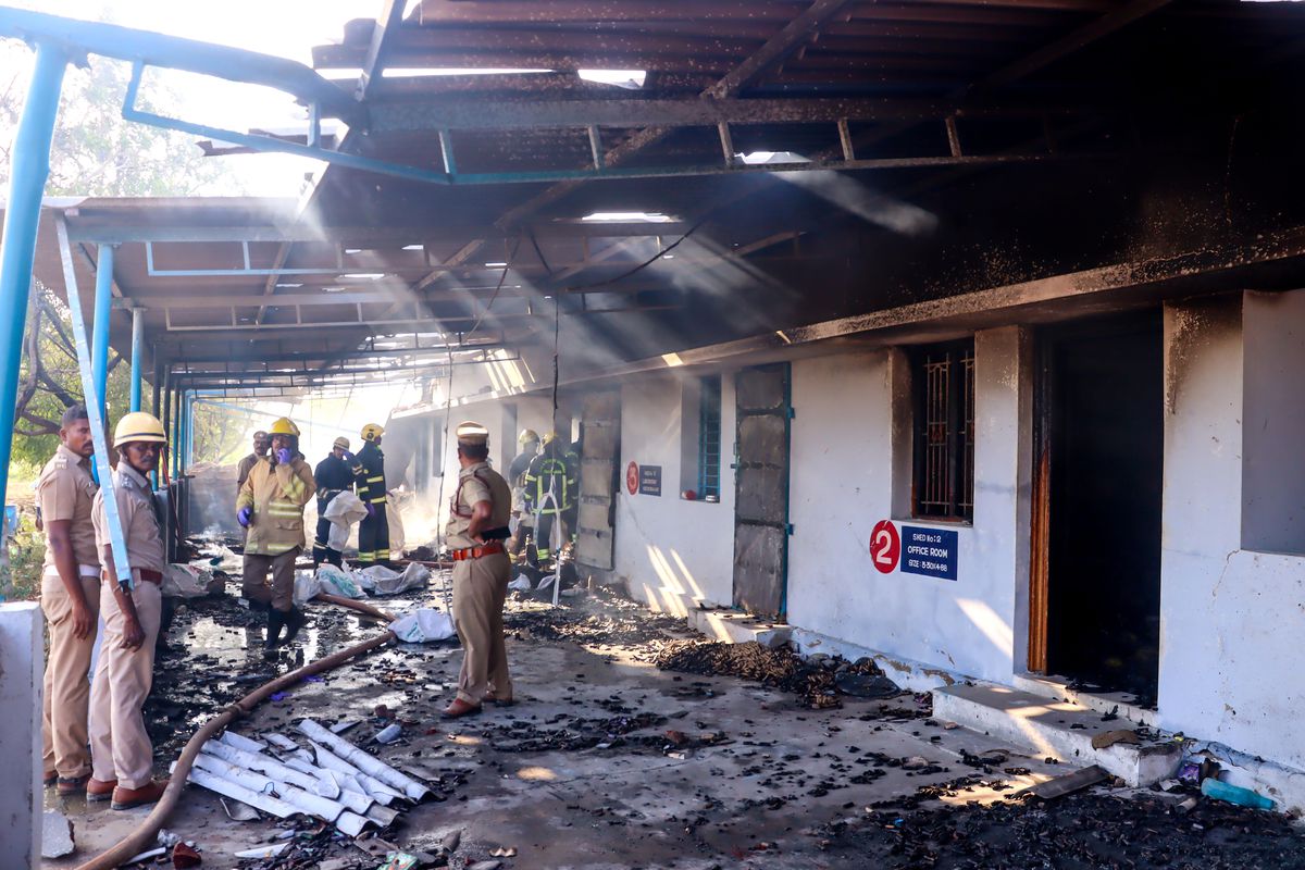 Tamil Nadu\'da Havai Fişek Fabrikasında Patlama