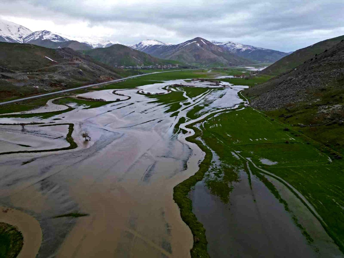 Güzeldere Menderesleri Göl Oldu