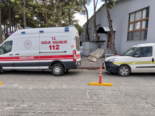 Düğün salonunun depo kısmında ceset bulundu