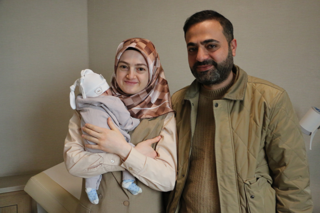 Dünyada 5 binde bir görülüyor: Yemek borusu kapalı doğdu