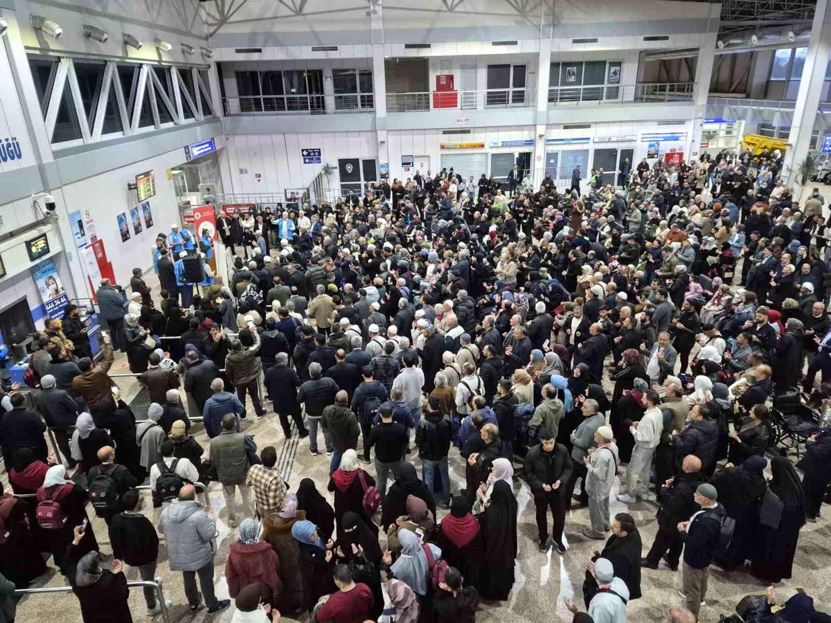 Erzurum\'dan Hac Yolculuğu Başladı