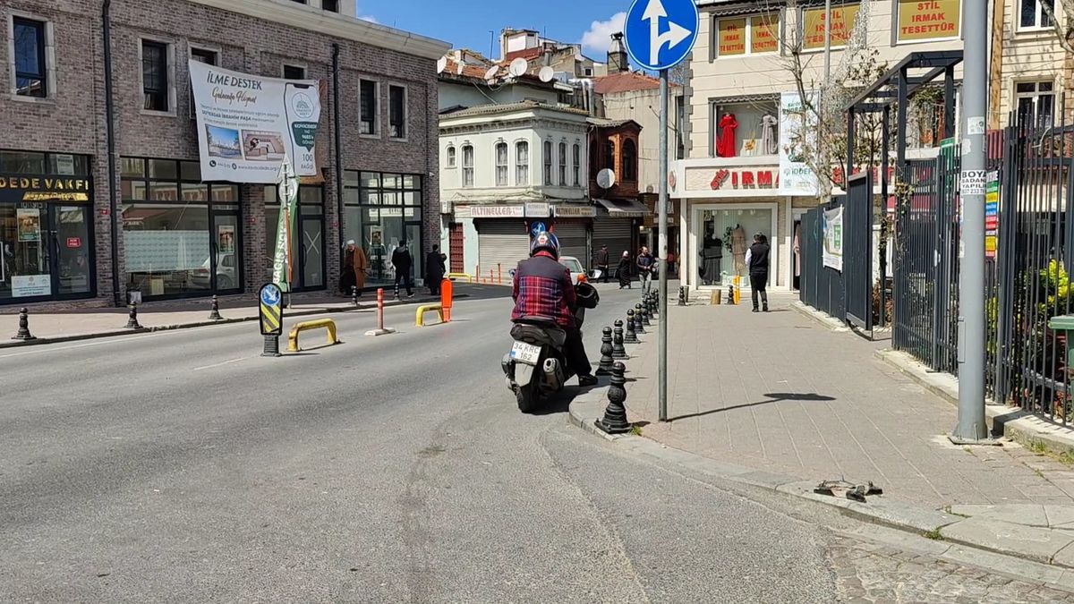 Ambulans-motosiklet kazası: 1 ölü