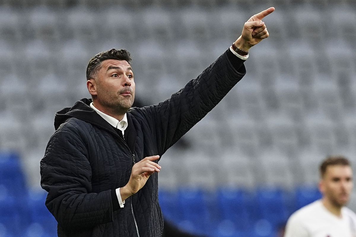 Gaziantep FK\'ya Burak Yılmaz\'dan boşalan koltuğa sürpriz isim