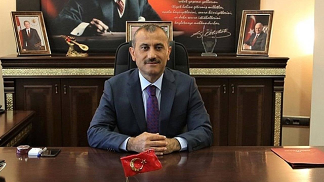 G&ouml;zaltındaki eski vali, G&uuml;listan aranırken bulunan cesedin teşhisini bizzat kendisi yapmış