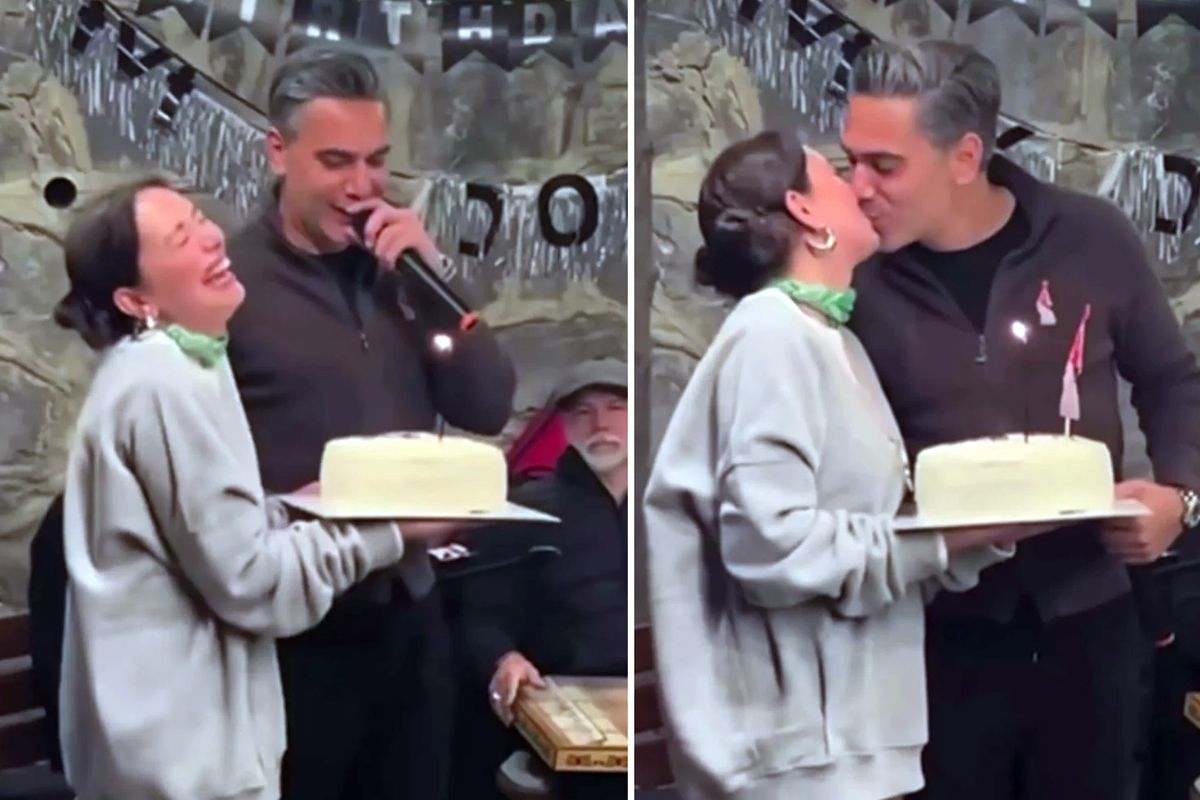 Kadir Doğulu\'dan doğum günü mesajı: Savaşmayın sevişin, bakın biz başladık