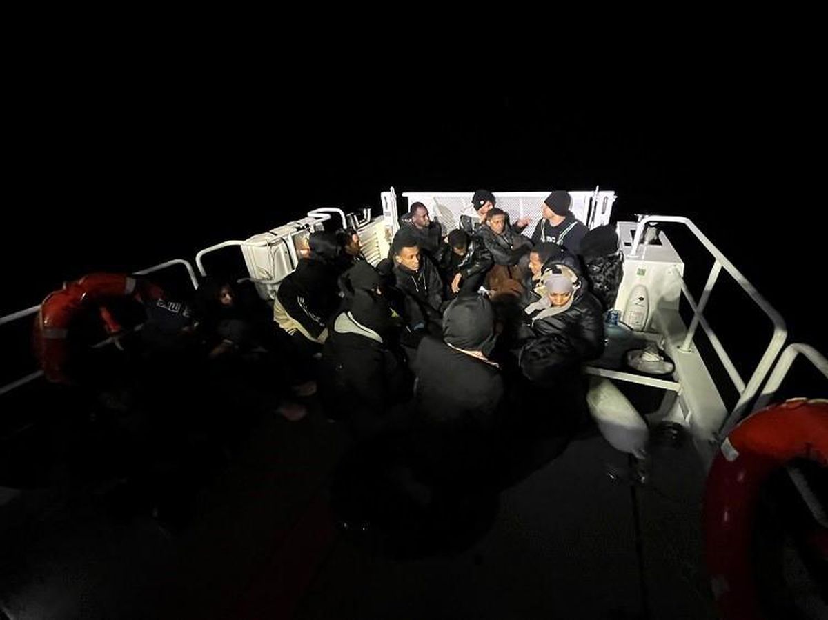 Kuşadası\'nda 19 Düzensiz Göçmen Yakalandı