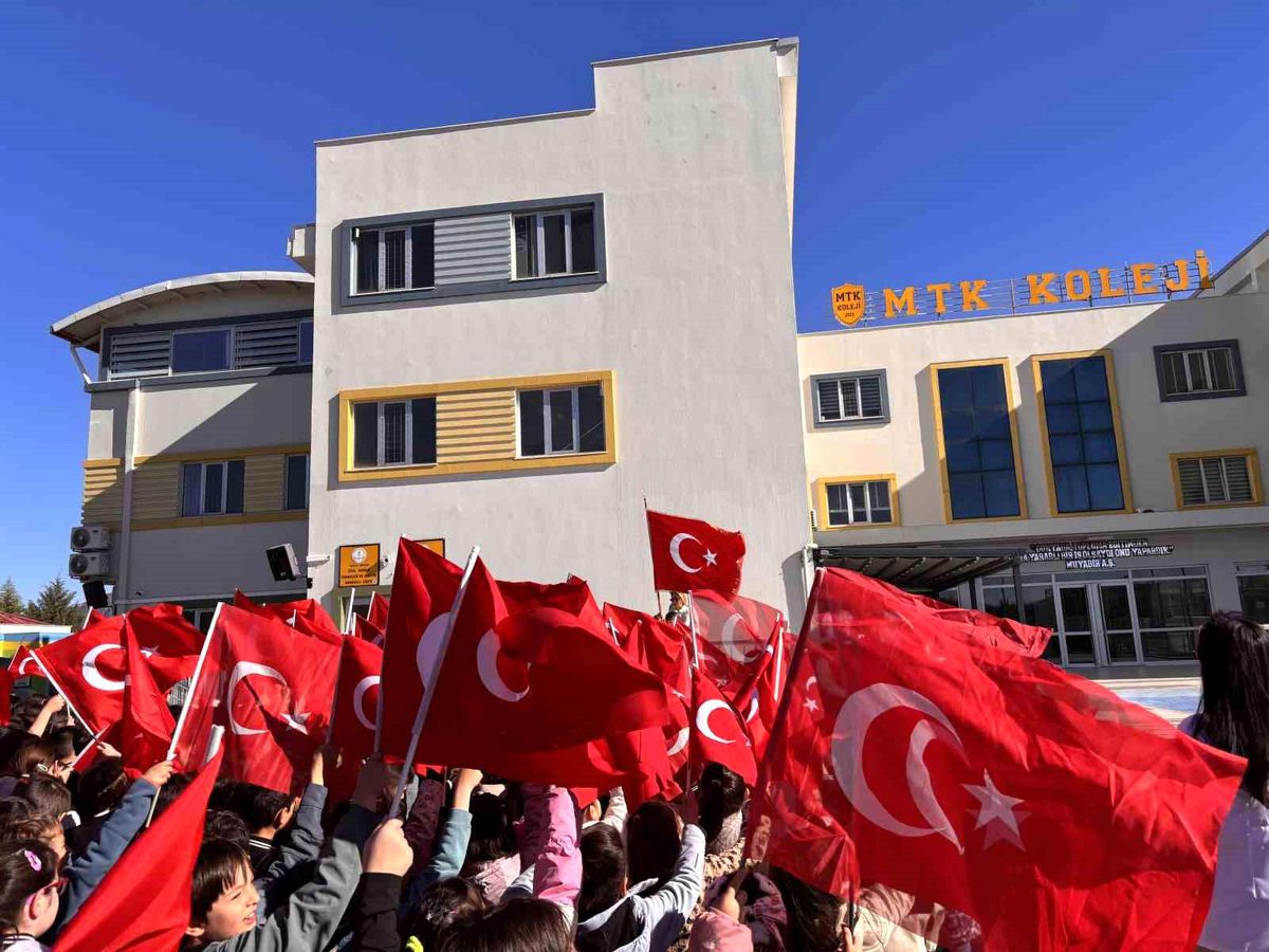 Ayla Kara ve Öğrenciler Anıldı