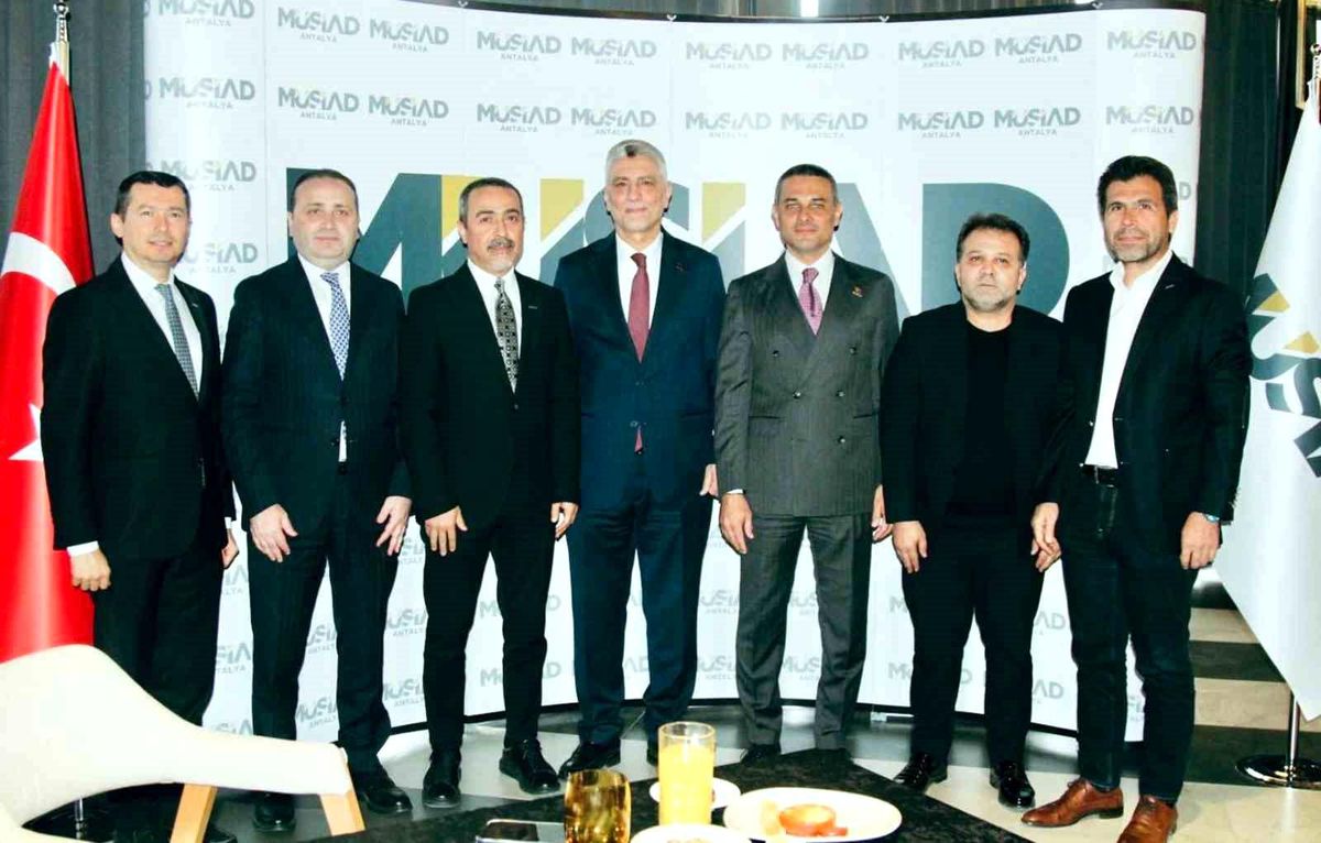 Ticaret Bakanı\'nın Katılımıyla İstişare Toplantısı