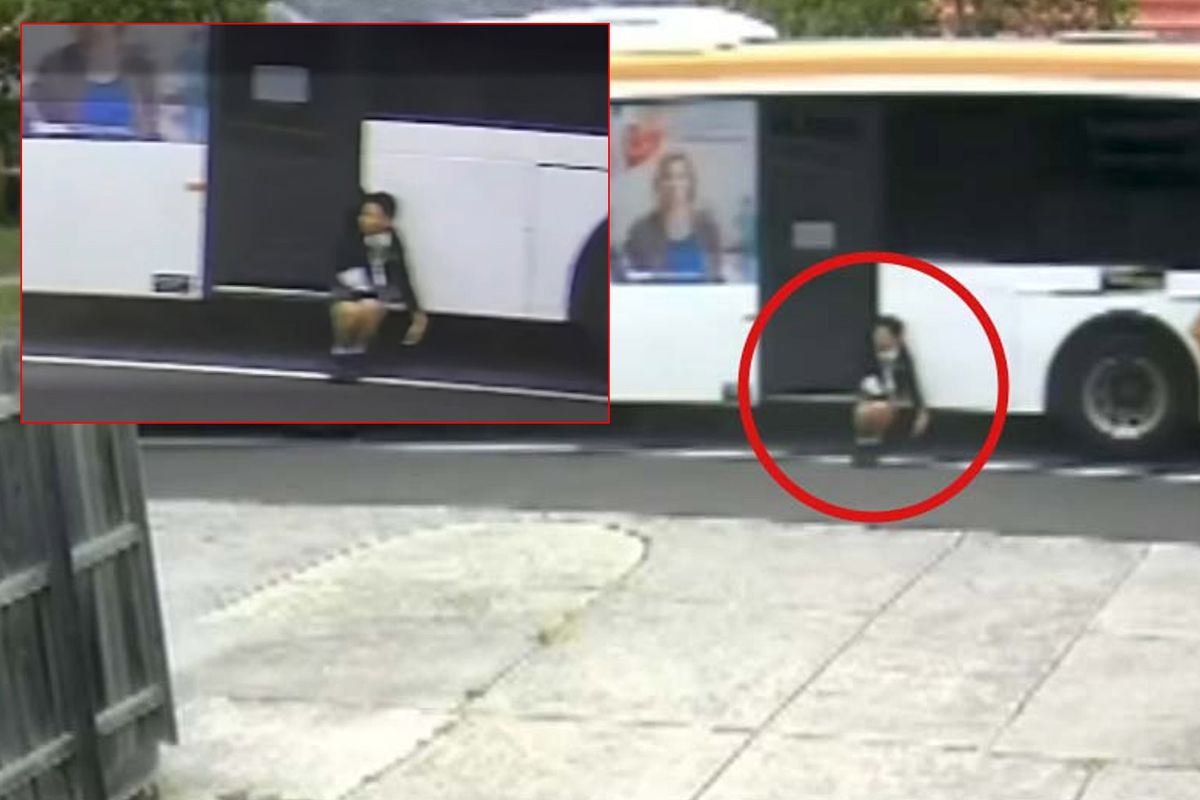 Otobüsün kapısına sıkışan 12 yaşındaki kız çocuğu böyle sürüklendi