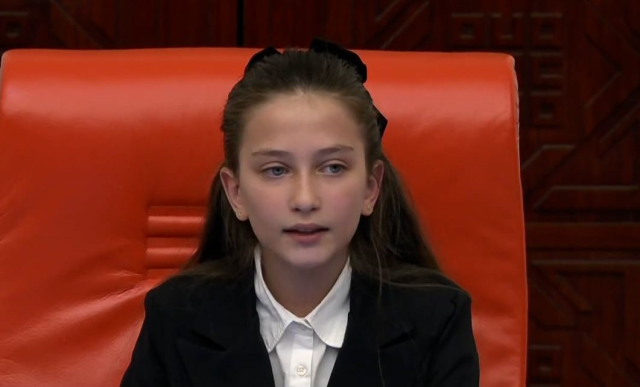 TBMM'de 23 Nisan özel oturumu! Kurtulmuş'un koltuğunu bıraktığı isimden tüyleri diken diken eden sözler