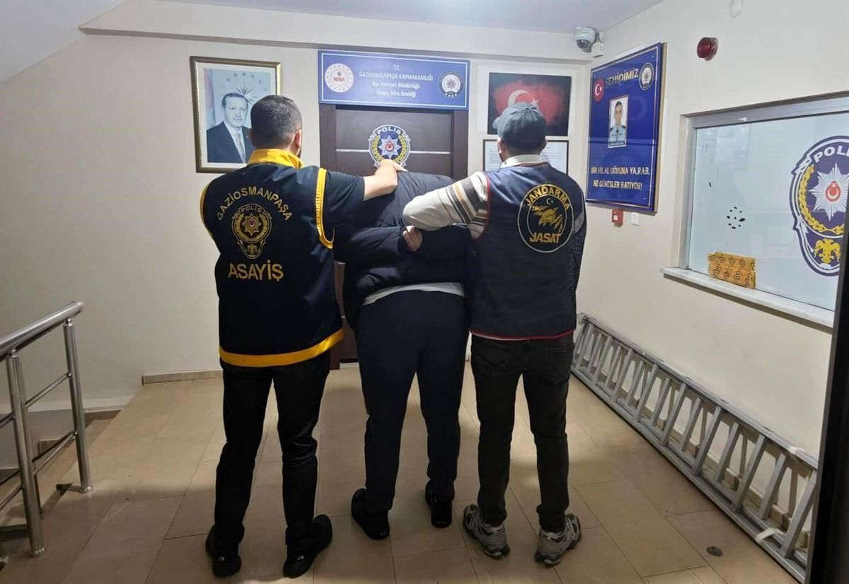 52 ayrı suçtan 33 yıl 6 ay hapis cezası bulunan firari JASAT operasyonuyla yakalandı