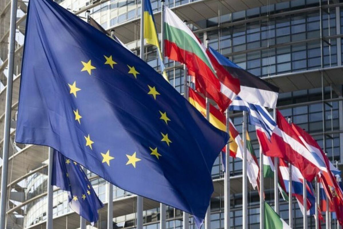 AB Komisyonu Başkanı von der Leyen: Rus, Türk veya Çin etkisine girmemeliyiz