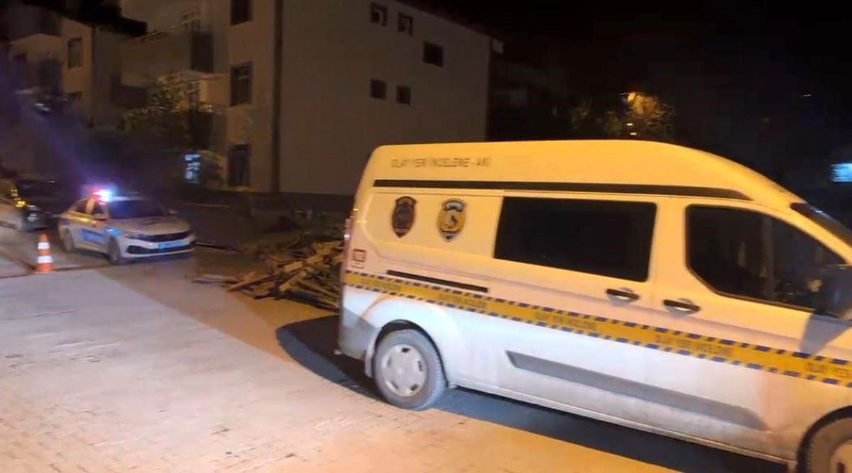 Merdiven Kazasında Hayatını Kaybetti