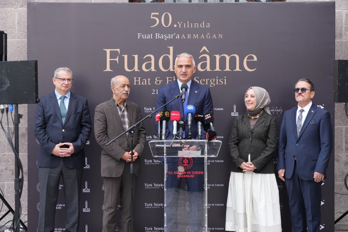 Fuat Başar\'ın Sanat Sergisi Açıldı