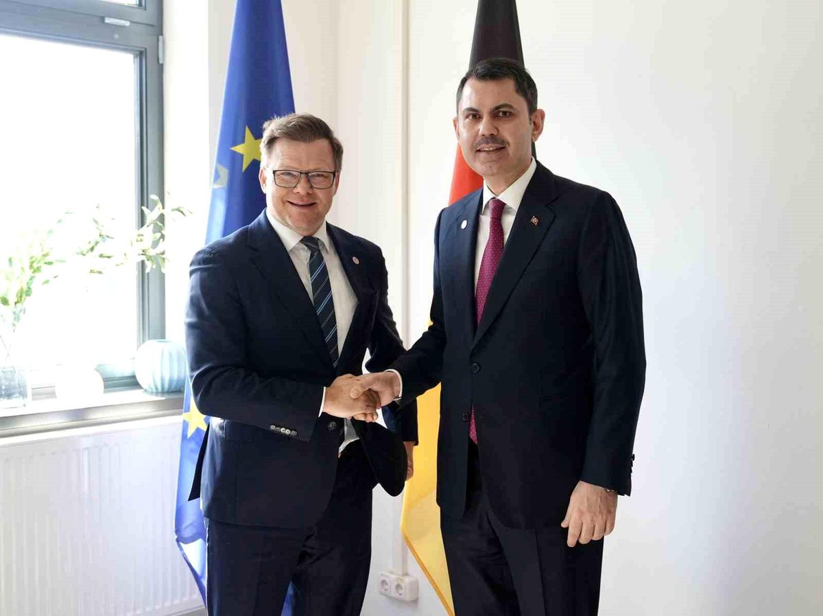 Bakan Kurum Berlin\'de İklim Görüşmeleri Yapıyor