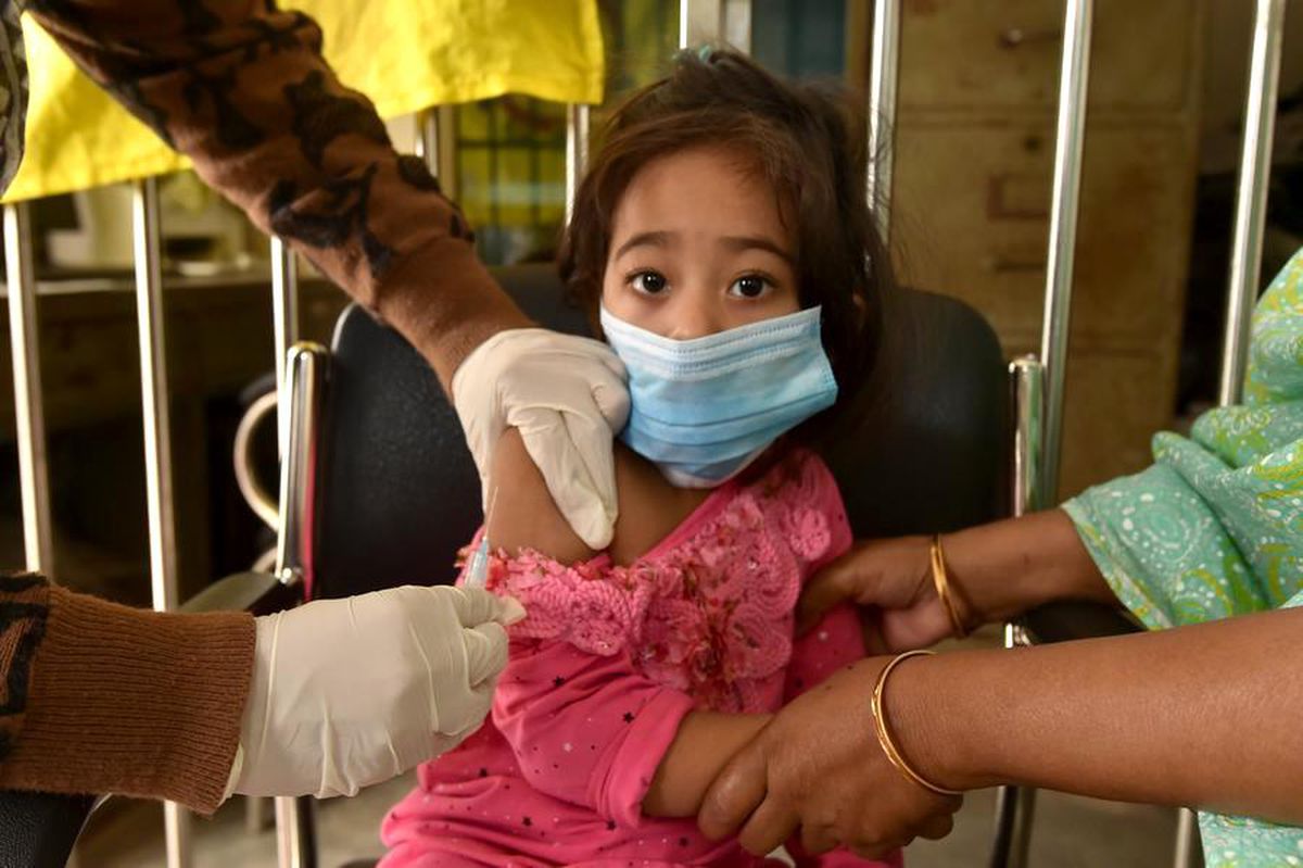 Bangladeş\'te Kızamık Aşısı Kampanyası