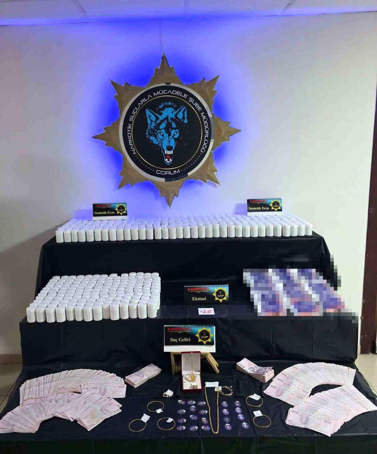 Çorum\'da Uyuşturucu Operasyonu: 15 Gözaltı