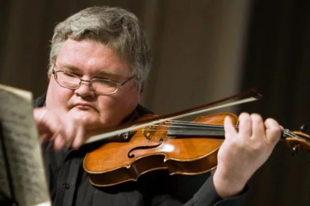 Dünyaca ünlü Rus sanatçı Türkiye uçağında hayatını kaybetti